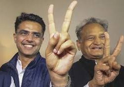 CM गहलोत बोले- पायलट को लेनी चाहिए मेरे बेटे की हार की जिम्मेदारी